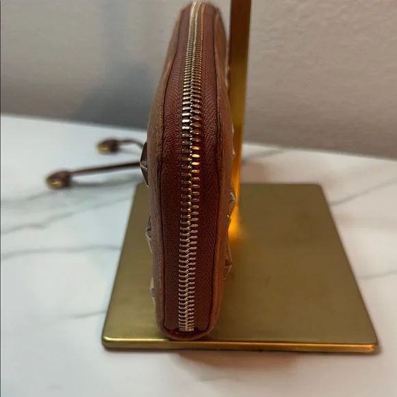 Jimmy Choo Brown Star-Studded Women's Clutch / Wallet - Picture 5 of 13